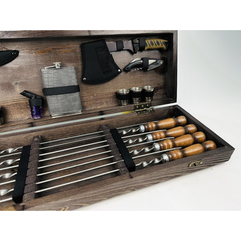 Набір шампурів в кейсі МИСЛИВЕЦЬ