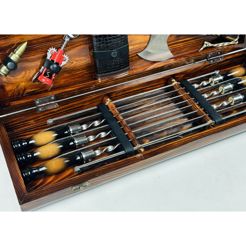 Набір шампурів в кейсі ВОВК