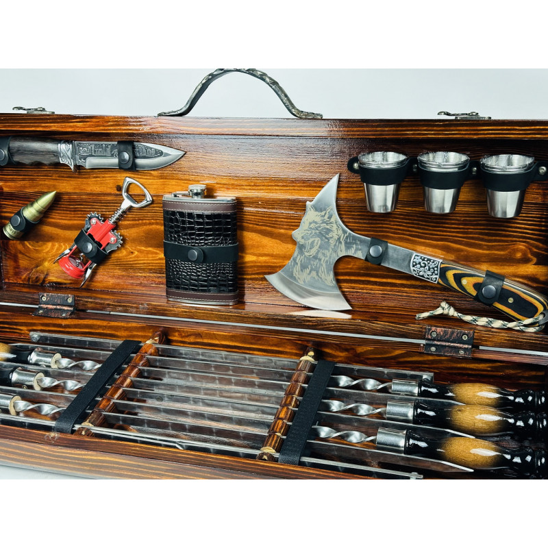 Набір шампурів в кейсі ВОВК