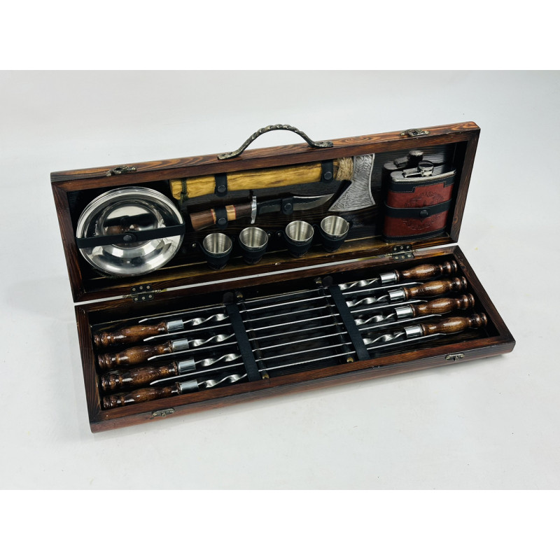 Набір шампурів в кейсі ВЕНГЕ