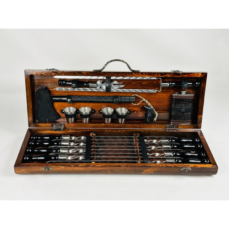 Набір шампурів у кейсі BLACK LUX