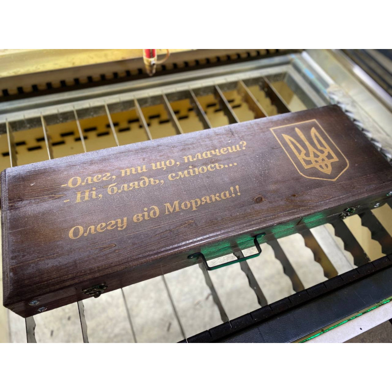 Подарунковий набір для пікніка GRILL MASTER кизляр, ручної роботи (шампура і аксесуари)