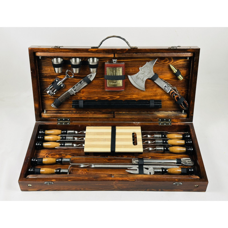 Подарунковий набір для пікніка ВОВК МАХ, ручної роботи (кейс-стіл)