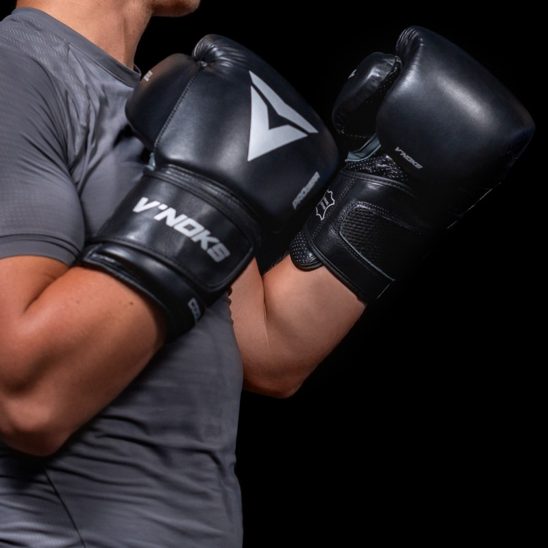 Боксерські рукавички V`Noks Futuro Tec 12 ун.