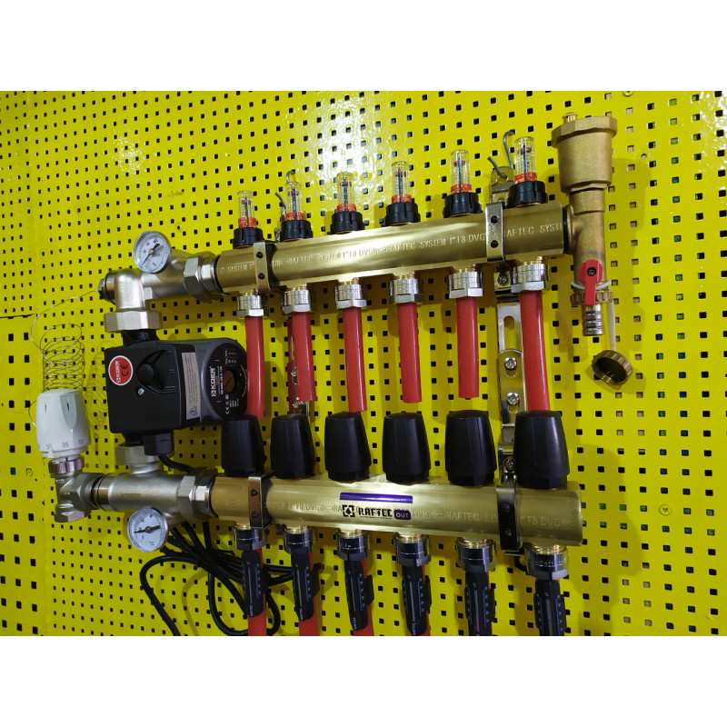 Колектор латунний "Raftec" для теплої підлоги на 8 контурів