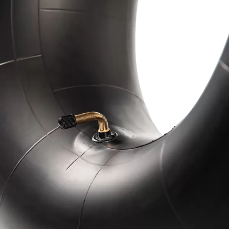 Камера на садовобудівні тачки 3.50-4