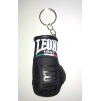 Брелок-рукавичка Leone Maori