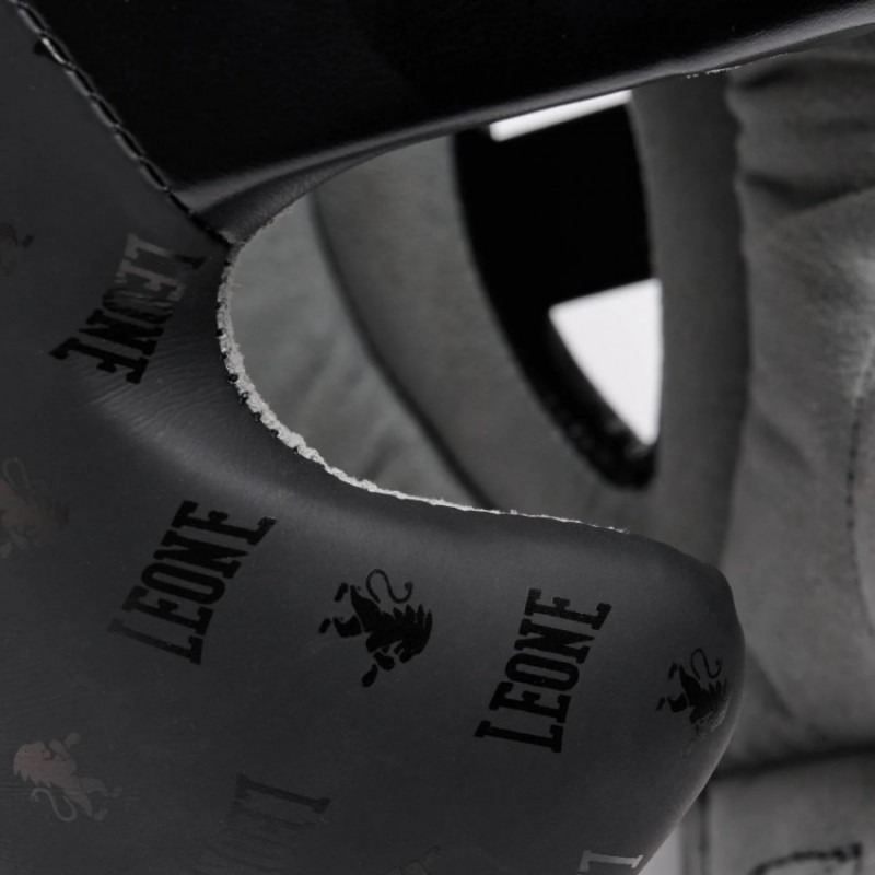 Боксерський шолом Leone DNA Black L