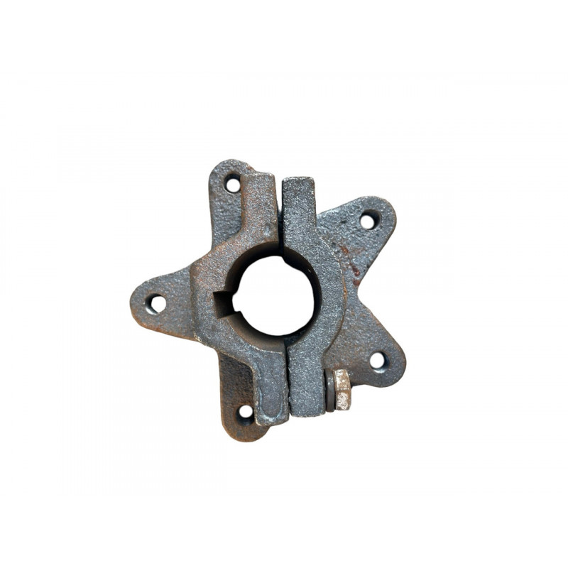 Ступиця колеса на мінітрактор 12-15 к.с, на 5 болтів, вал-49мм