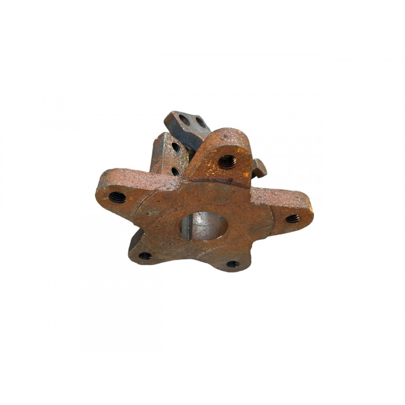 Ступиця колеса на мінітрактор 12-15 к.с, 5 болтів, вал-39мм