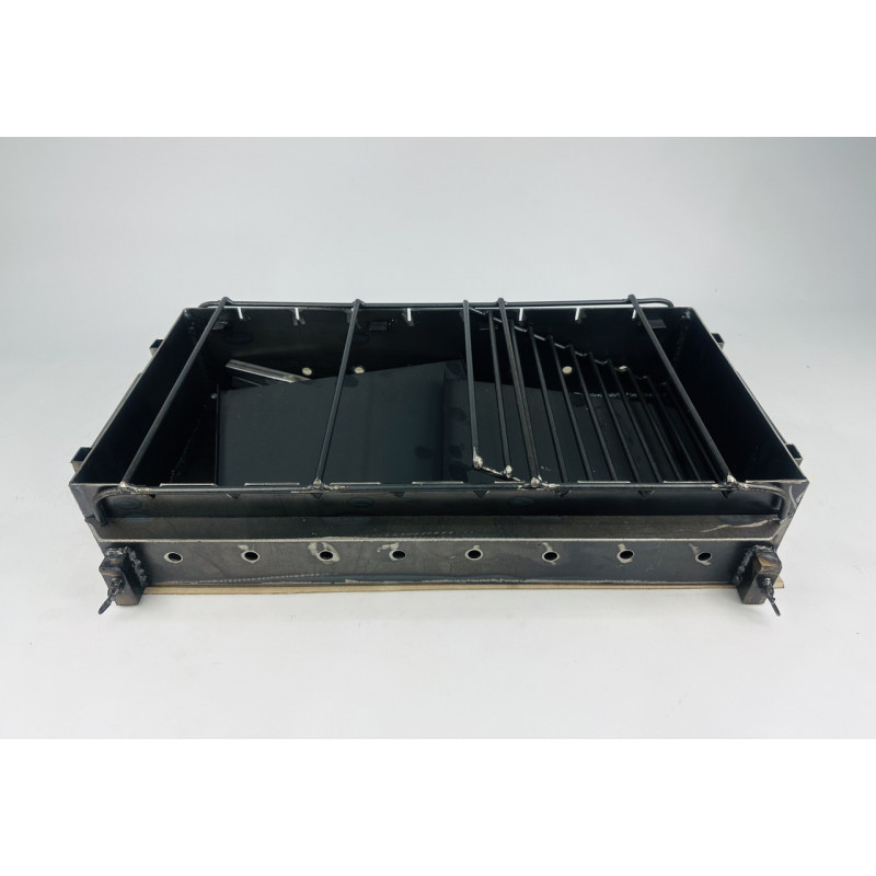 Стаціонарний мангал 3 мм, зі зйомними ніжками і двома боковими столиками