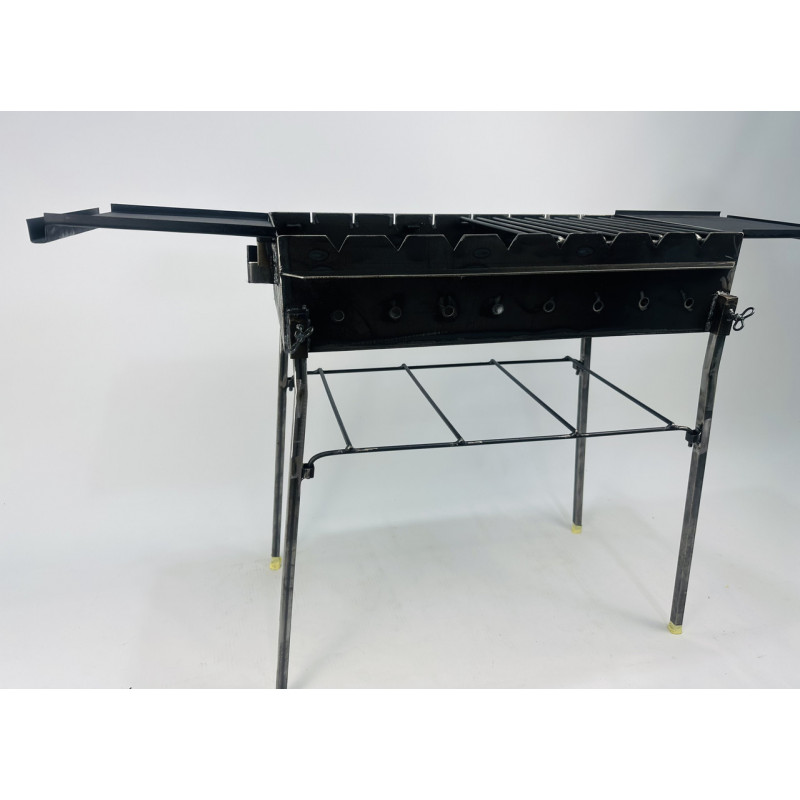 Стаціонарний мангал 3 мм, зі зйомними ніжками і двома боковими столиками